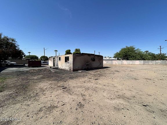4th image of 4417 N 36TH Drive
