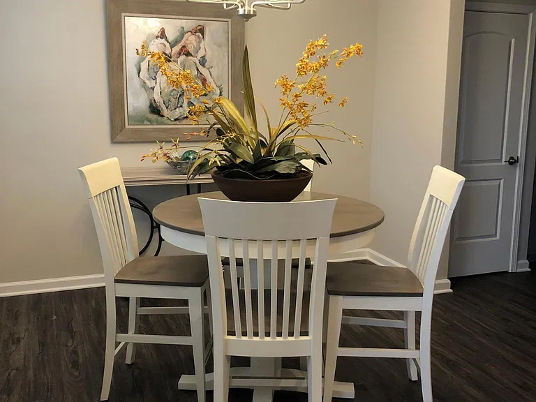 175 Old Murdoch Rd #704 — Photo 3