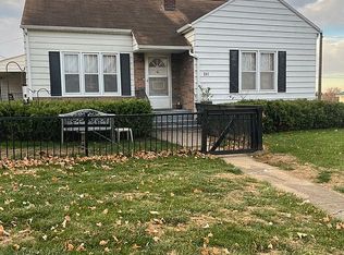 201 Oak St, Garrison, IA 52229