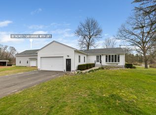 34 Hills St, Manchester, CT 06040