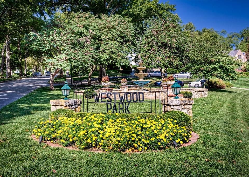 4933 Westwood Rd, Kansas City, MO 64112 Zillow