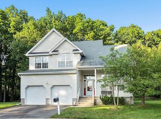 71 Springfield Rd, North Brunswick, NJ 08902