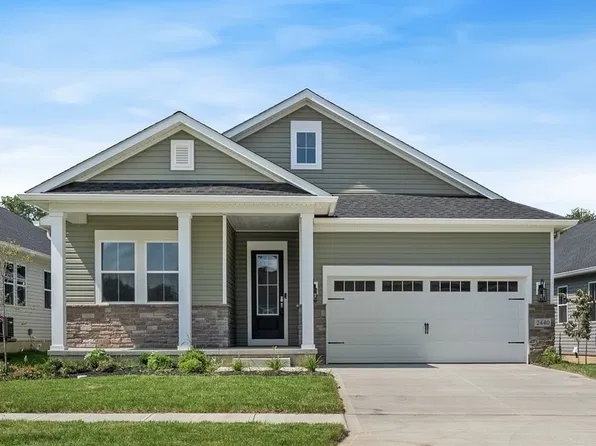 2440 Merriment Dr, Elyria, OH 44035