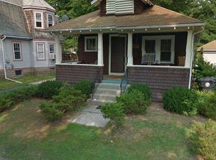101 Lansing Ave, Warwick, RI 02888