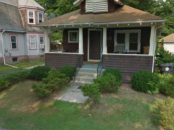 101 Lansing Ave, Warwick, RI 02888