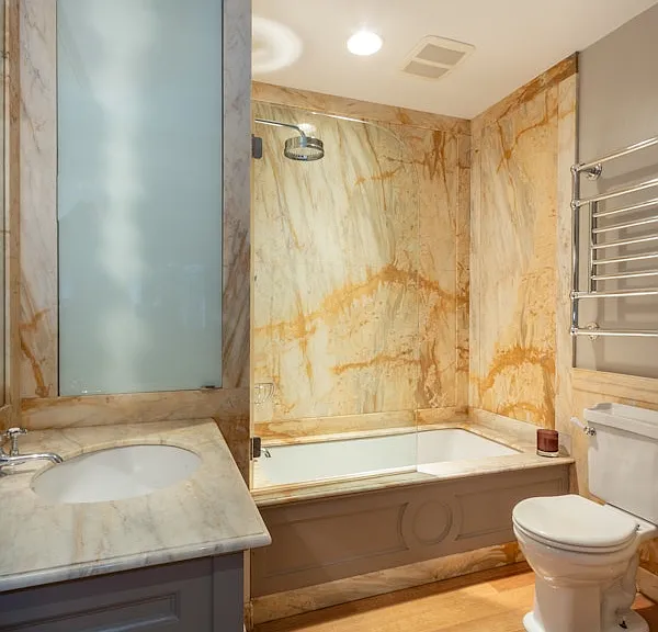 127 E 64th St #4 — Photo 7