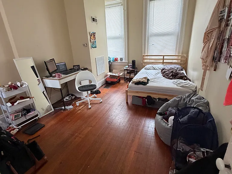 2722 Jefferson Ave #3 — Photo 5