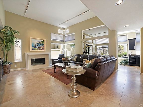 4th image of 326 Parsons Lndg