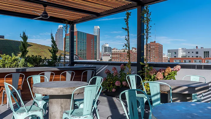 Rented by Nooklyn NYC LLC | media 39