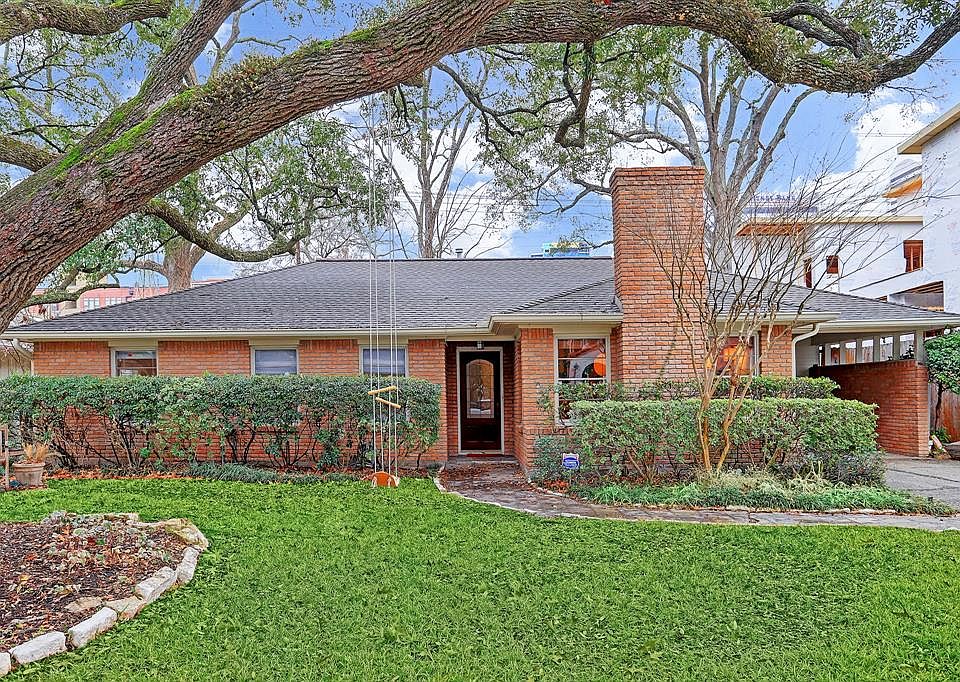 1st image of 2022 Suffolk Dr