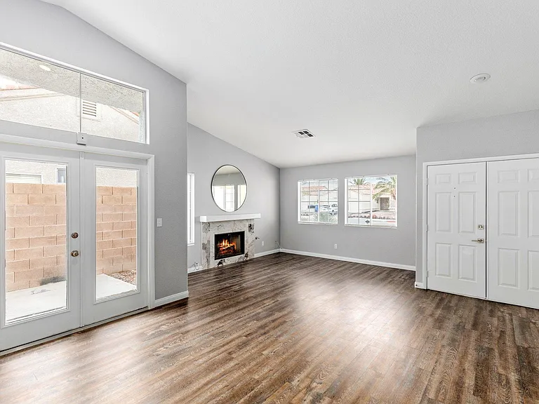 2717 Briarcliff Ave — Photo 4