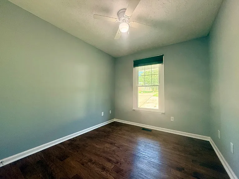 6439 Applewhite Rd — Photo 8