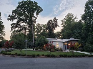 11240 S Shore Rd, Reston, VA 20190