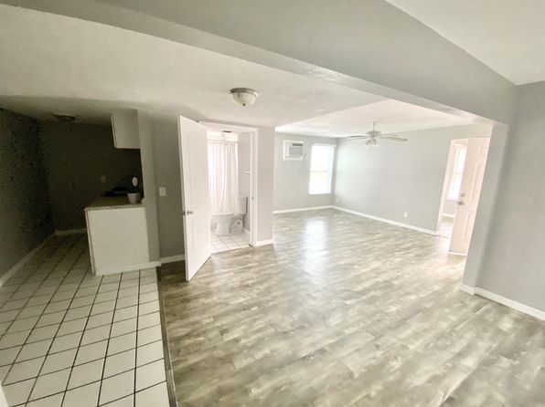 107 Washington St #2