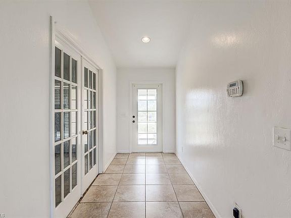 5th image of 2554 25th St W Unit 10