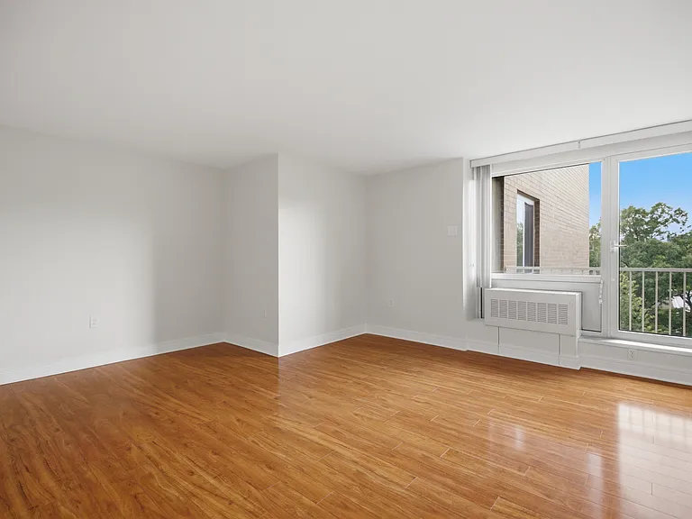 800 4th St SW #S503 — Photo 16