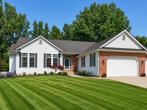 3393 Breton Valley Dr SE, Kentwood, MI 49512