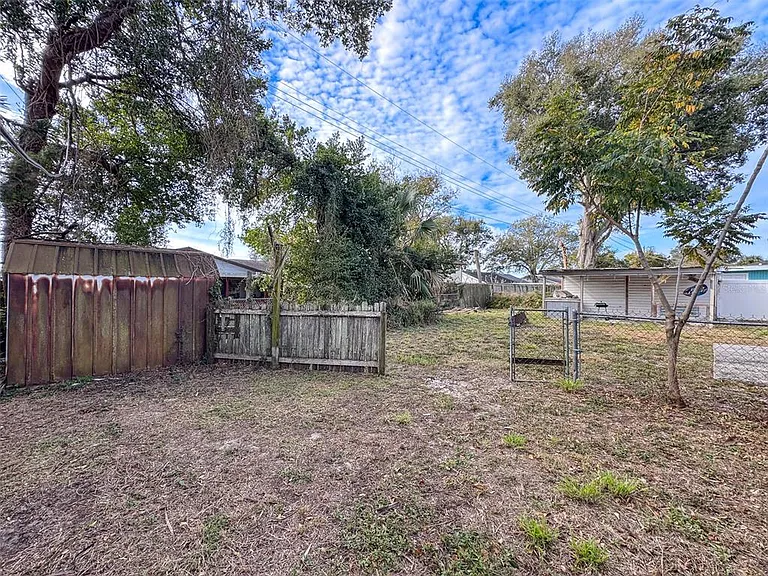 124 Shelley Dr — Photo 23