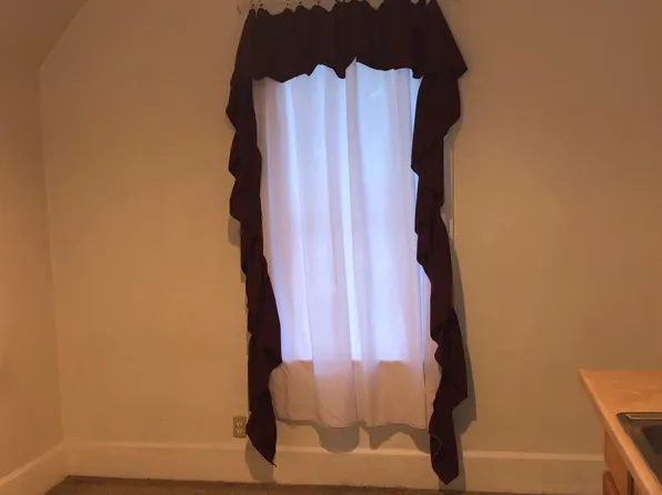 1617 Van Lennen Ave APT 2, Cheyenne, WY 82001