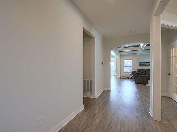 4th image of 3078 Glenmead Dr