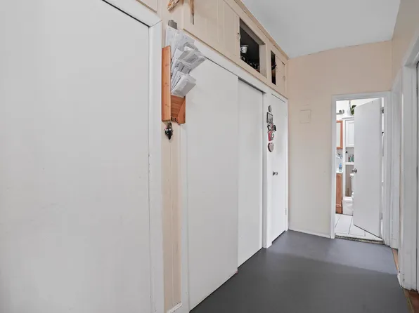 1890 West 6th Street image 10 of 37