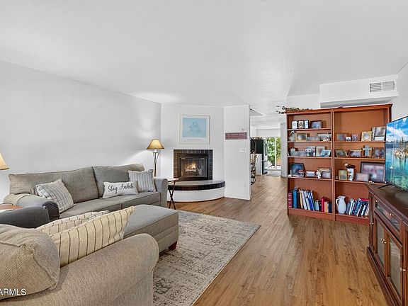 2nd image of 1425 E DESERT COVE Avenue #3
