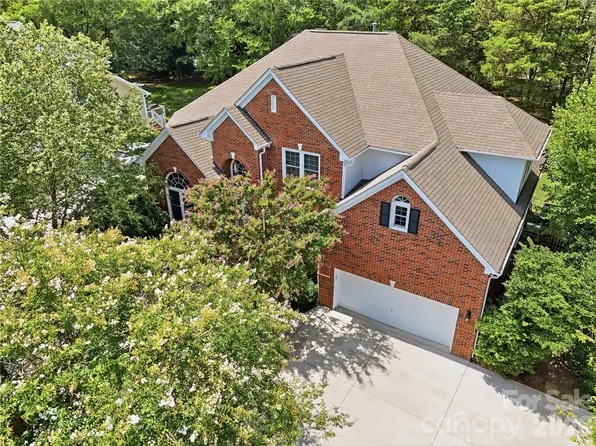 3518 Abbey Hill Ln, Charlotte, NC 28210