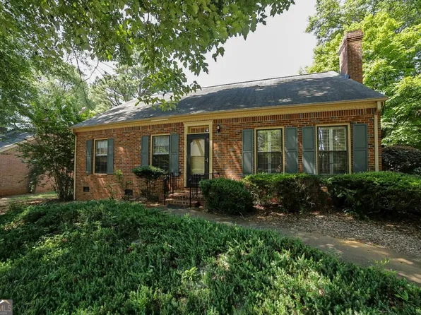 126 S Stratford Dr #126, Athens, GA 30605