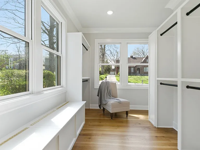 2704 Westwood Ave — Photo 25