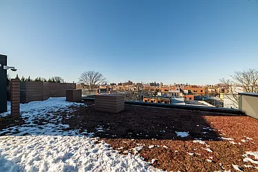 Rented by Twin Group