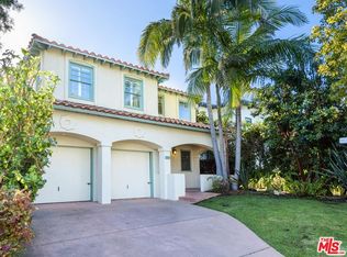 1035 Galloway St, Pacific Palisades, CA 90272