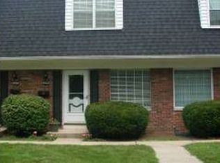 4502 N Folkestone Ct #10-B, COLUMBUS, OH 43220