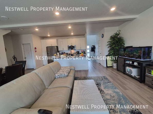 11498 S Hollybrook Loop