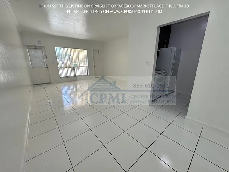 301 S Crescent Dr Hollywood, FL 33021 — Photo 8