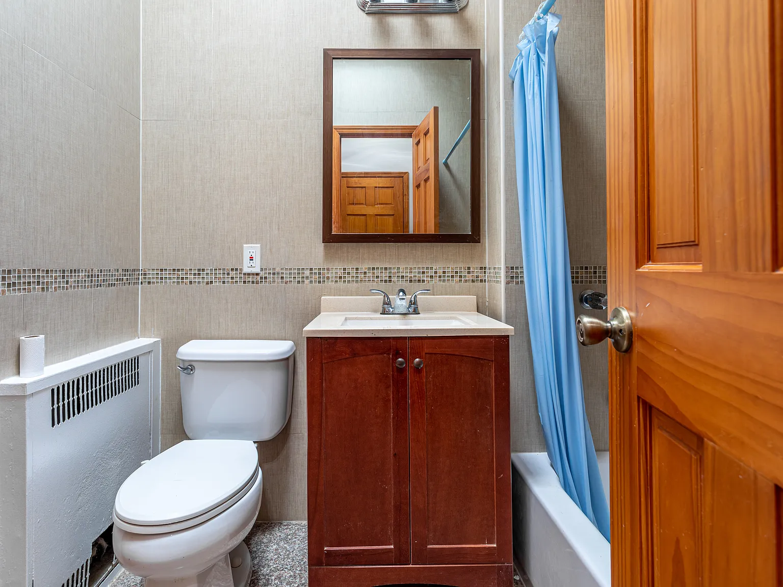180 Brighton 11th St — Photo 4