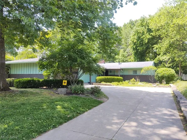 3415 Woodland Ave NW, Canton, OH 44709