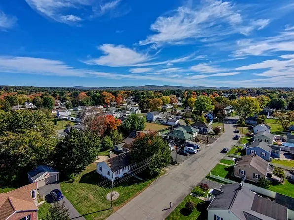 148 Yale St, Ludlow, MA 01056