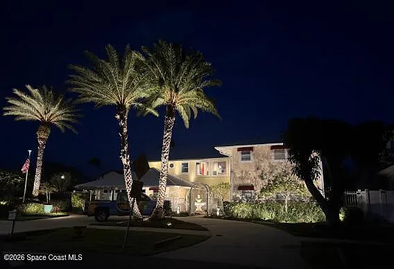 2230 Sykes Creek Dr — Photo 104