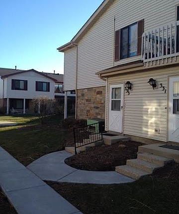 3rd image of 333 Jefferson Ct