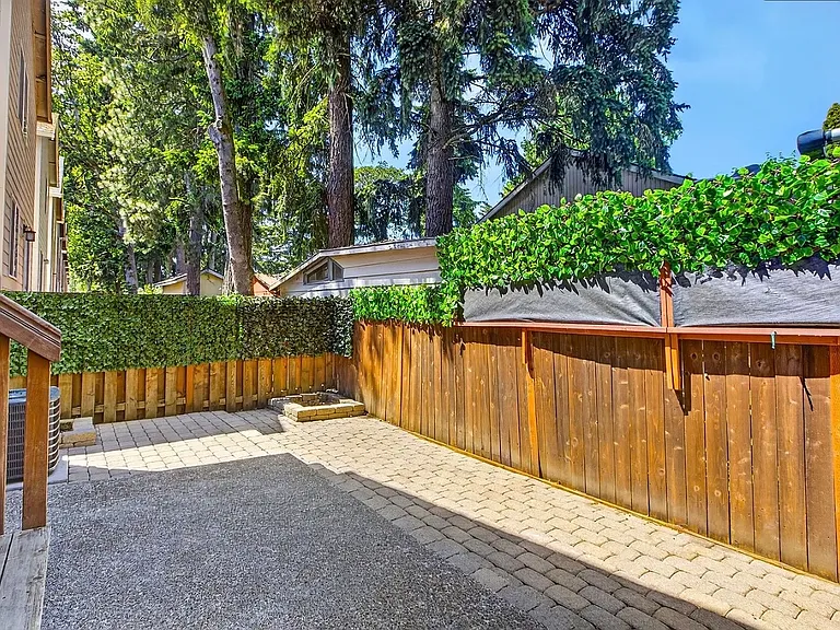 4581 SE Satinwood St — Photo 20