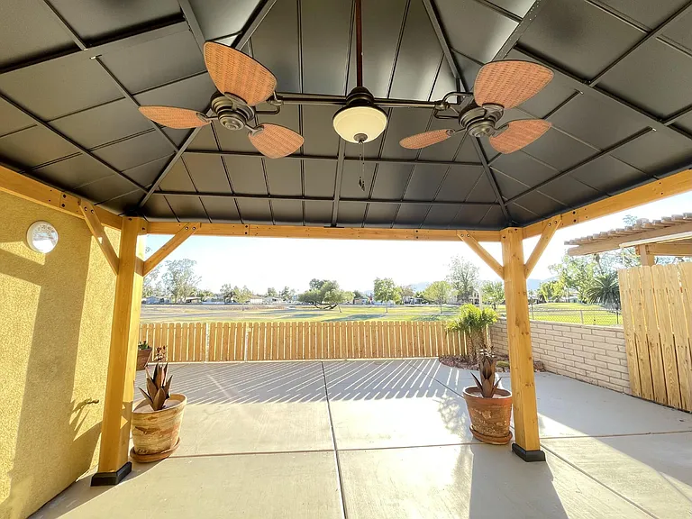 2549 Country Club Dr — Photo 25