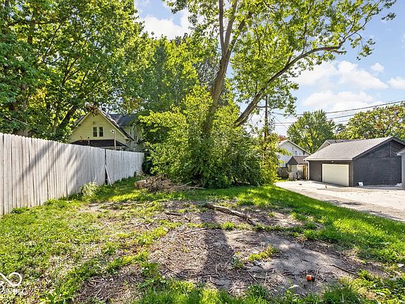 5th image of 2304 Coyner Ave