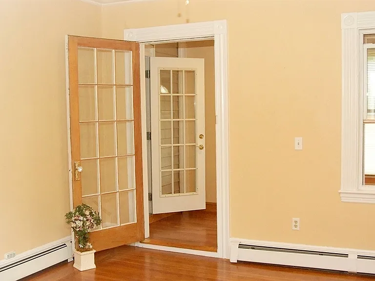 25 Baltimore St #2/3 — Photo 8