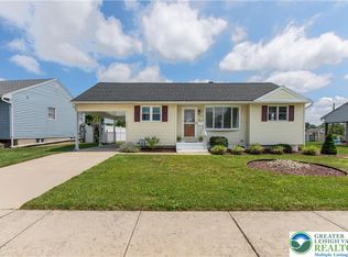 1634 Primrose Ln, Bethlehem, PA 18018