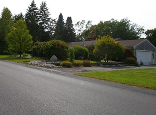 1305 Ruffner Rd, Niskayuna, NY 12309