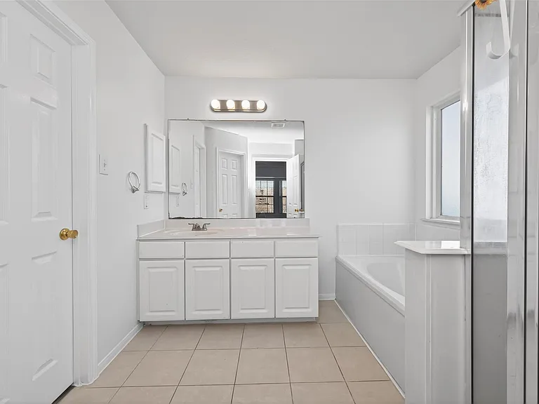 29426 Winton Wood Way — Photo 24