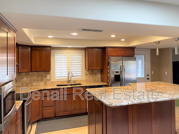 3rd image of 8502 N 85th St