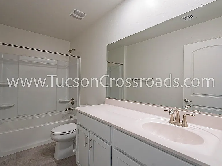 10611 Halsey Dr — Photo 30