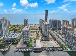1965 S Ocean Dr APT 3F, Hallandale, FL 33009