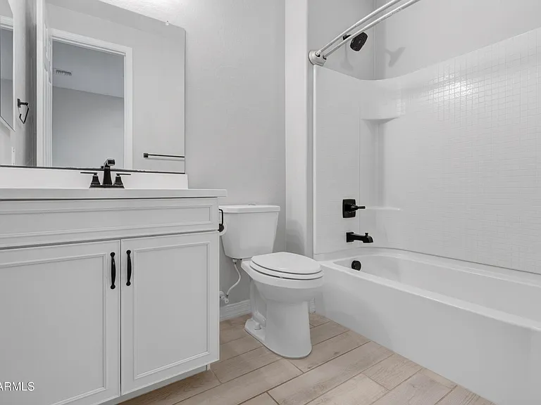 24194 W Whyman Ave — Photo 21